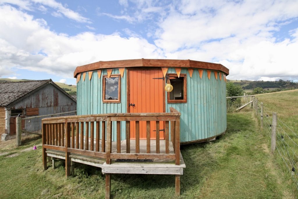 Yurt Axana
